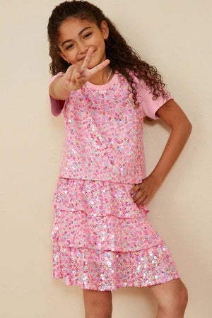 Girls Sequin Paneled T Shirt: Pink