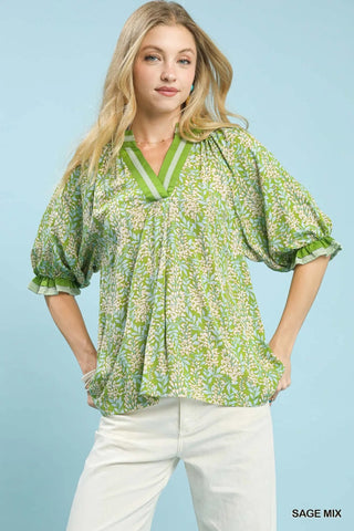 Spring Burst Print V-Neck Top - Green