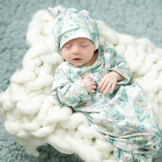 Infant Green and White Animal Duck Gown and Hat Set